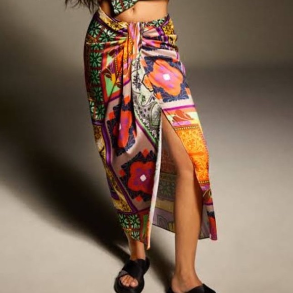 Zara printed Skirt and Top Set for Her♥️ - Picture 4 of 5